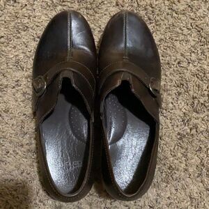 Dansko shoes 
